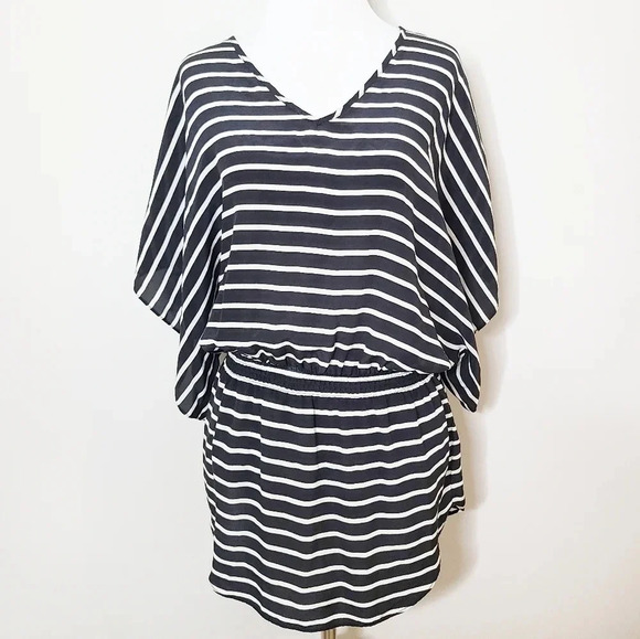 DREW Black & White Striped Short Sleeve Silk Top S - Picture 1 of 6
